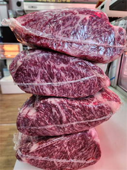 Bò kobe giá bao nhiêu 1kg?