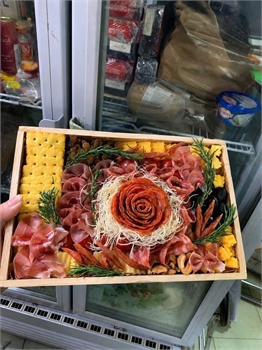 SET 8 NGƯỜI HỘP GỖ